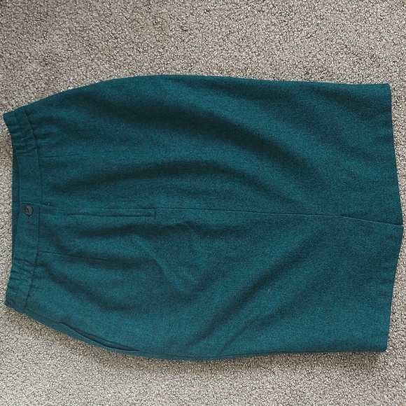 Vintage AceWin Mini Skirt - Picture 2 of 7
